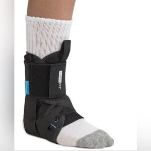Ossur Formfit Ankle with Speedlace